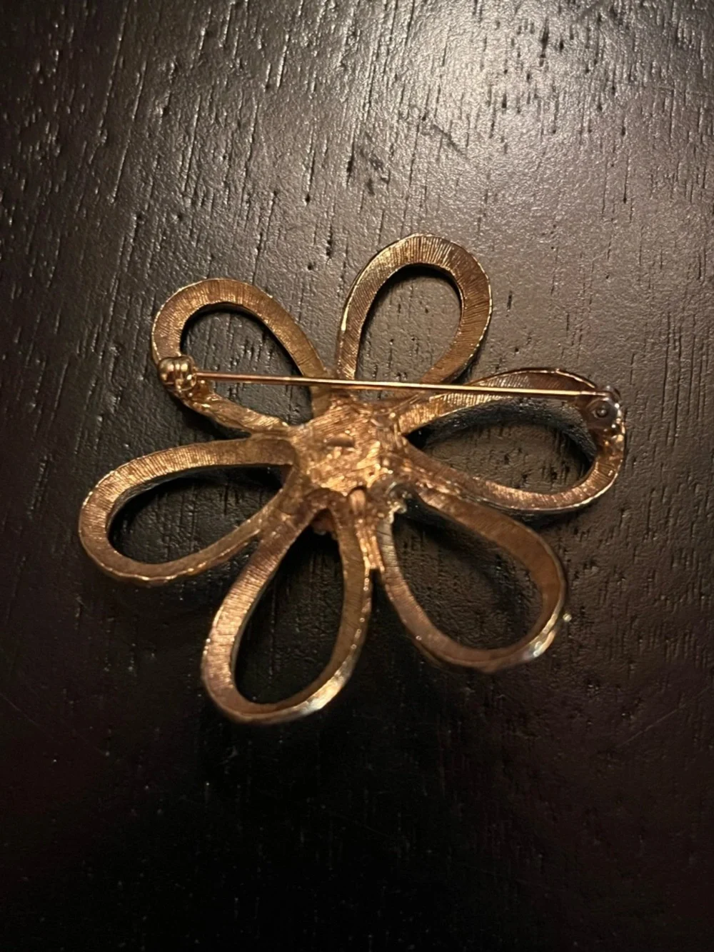 Vintage Brushed Gold Tone Flower Brooch with Faux Pearl Center